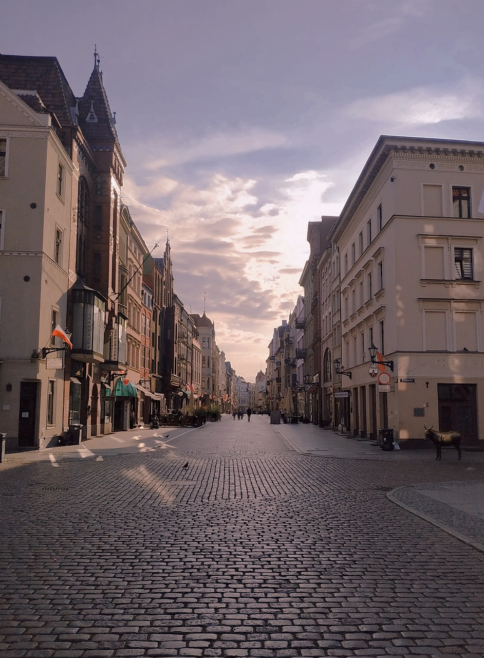 stare miasto Toruń - potencjalni klienci lokalni