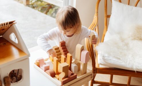 Edukacyjne zabawki dla dzieci – twórcze sposoby na rozwój najmłodszych