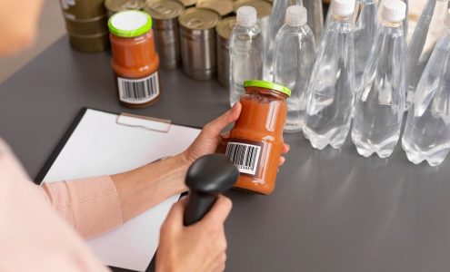 Jak personalizowane etykiety mogą ułatwić organizację w twojej kuchni?