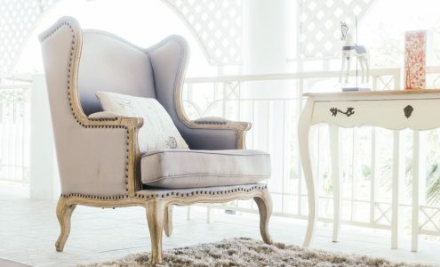 Jak wybrać odpowiednie krzesło służące do relaksu w naszym salonie?