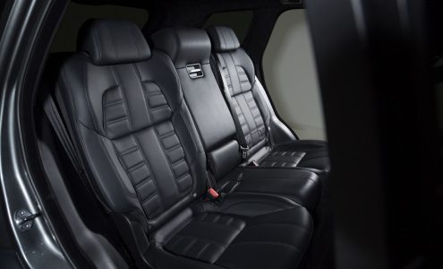 Za kierownicą z komfortem: jak wybrać odpowiednie fotele do Twojego pojazdu