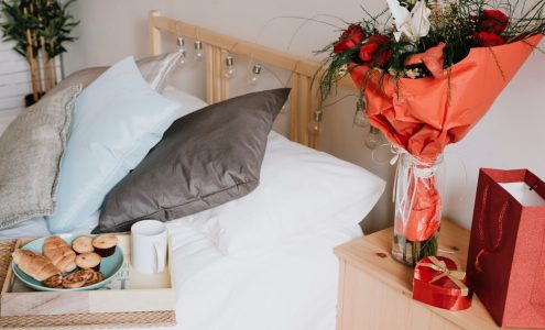 Jak zakupić dla siebie bawełniane prześcieradło dla komfortu i stylu swojej sypialni