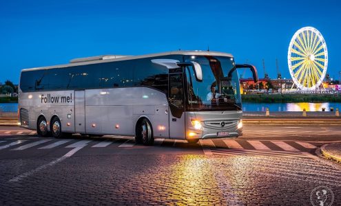 Korzyści z wynajmu busa z kierowcą na różne okazje i wydarzenia