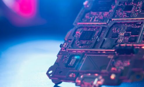 Jakie są kluczowe kroki w procesie integracji oprogramowania z urządzeniami elektronicznymi?