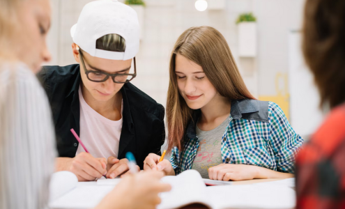 Który kurs z chemii na wakacje wybrać?