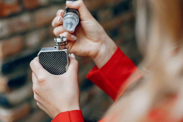 Jakie smaki e-papierosów mogą zaskoczyć nawet doświadczonych vaperów?