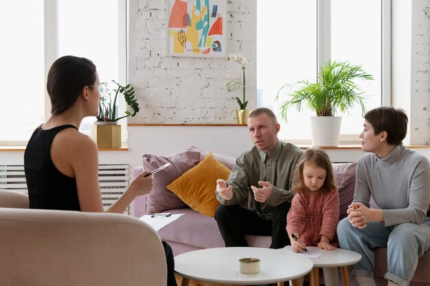 Jak skutecznie przygotować się do mediacji w sprawach rodzinnych?