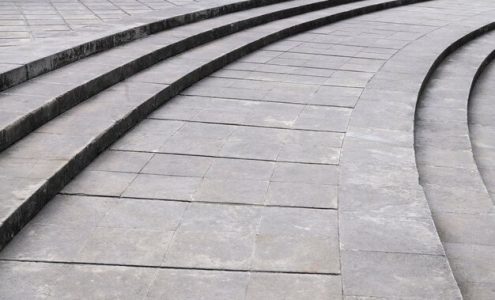 Jakie korzyści niesie ze sobą inwestycja w nowoczesne nawierzchnie brukowe?