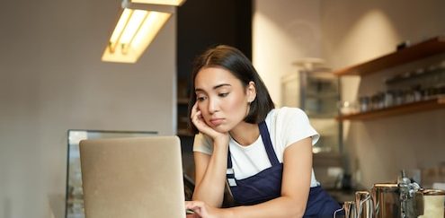 Jak elastyczne przestrzenie biurowe wspierają rozwój małych i średnich przedsiębiorstw