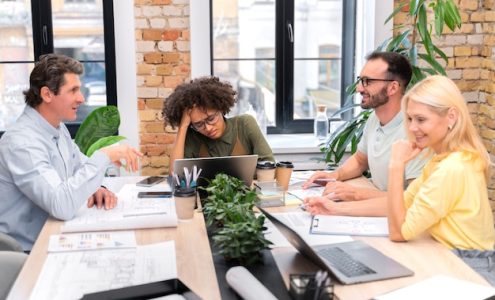 Jak Wykorzystać Przestrzenie Coworkingowe do Zwiększenia Kreatywności w Zespole