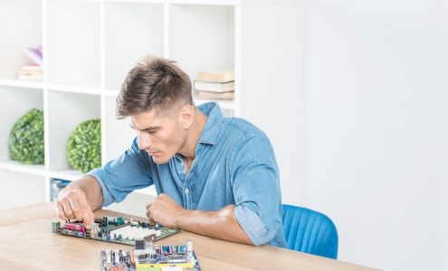 Jak rozpocząć przygodę z Raspberry Pi w projektach domowych?
