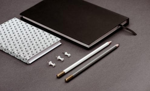 Jak personalizowane długopisy mogą wzmocnić strategię marketingową Twojej firmy?